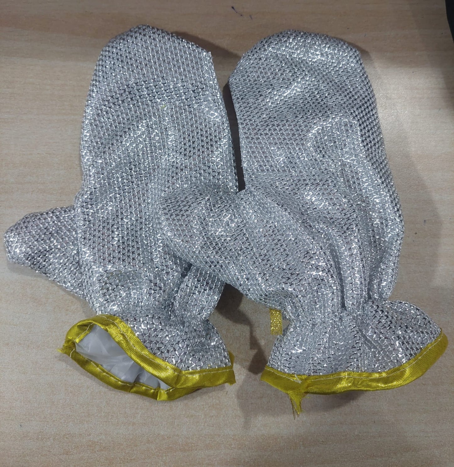 Reusable Wire Dishwashing Gloves – Heavy Duty Metal Mesh Cleaning Gloves for Pots, Pans, Kitchen, BBQ Grill & Tough Stains