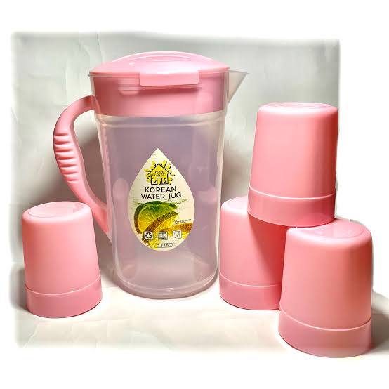 Plastic Water Pitcher Set with Matching Cups – Lightweight Drinkware Jug Set for Home & Outdoor Use
